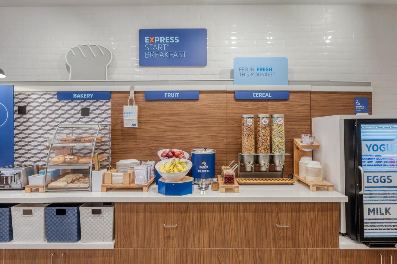 Holiday Inn Express Troy By Ihg Kültér fotó